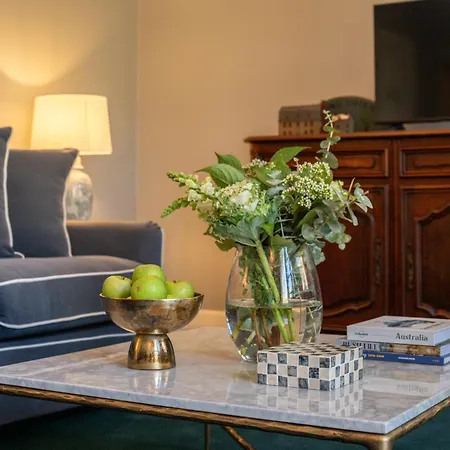 The Russell Boutique Hotel-3